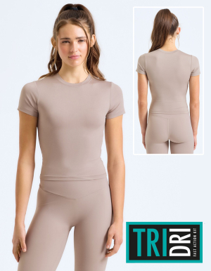 TRIDRI Ladies Figurbetontes T-Shirt aus recyceltem Luxe-Material (XS - XL)